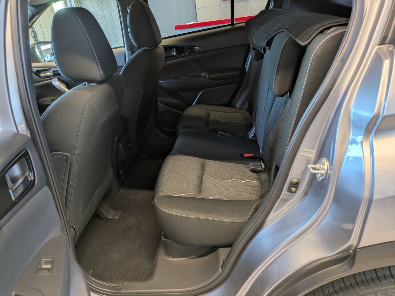 2020 Mitsubishi Eclipse Cross Grey Gatineau - photo #15