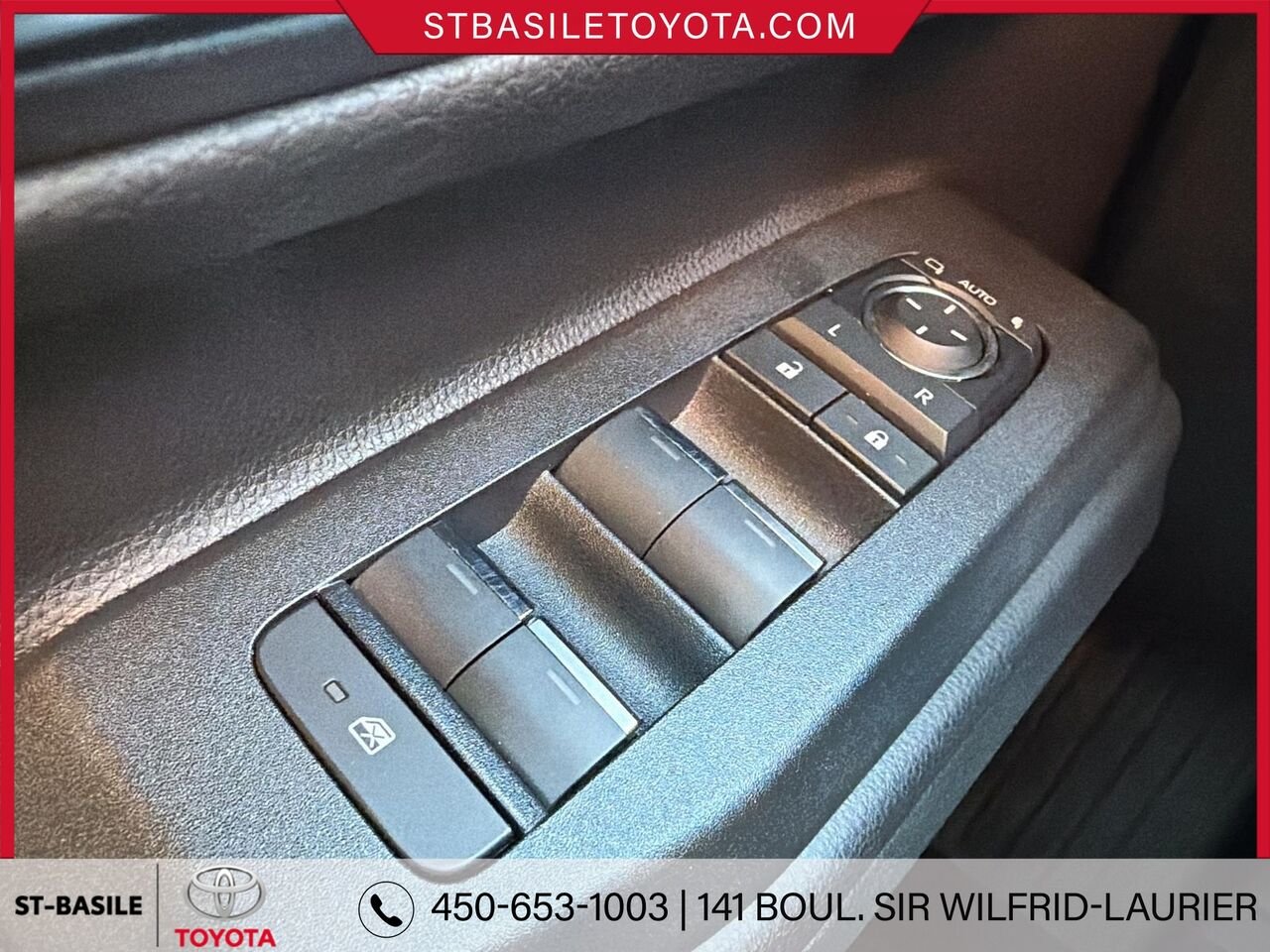 2026 TOYOTA LAND CRUISER HYBRIDE Blue Saint-Basile-le-Grand - photo #14