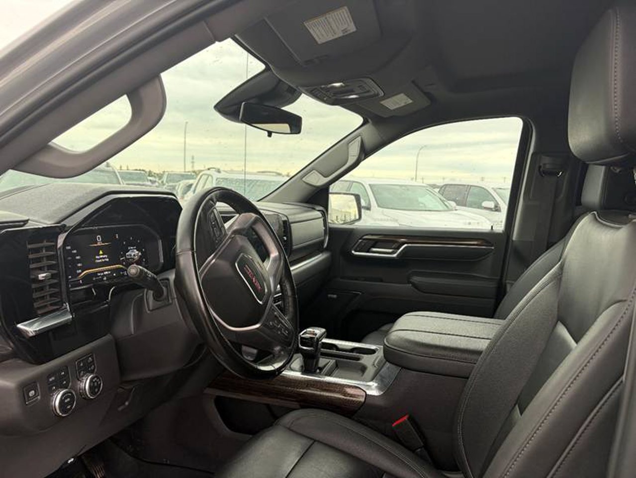 2024 GMC Sierra 1500 4WD Crew Cab 147 Elevation Grey Sherwood Park - photo #5