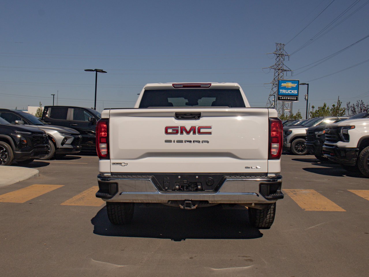 2023 GMC Sierra 1500 4WD Double Cab 147 SLE White Sherwood Park - photo #8
