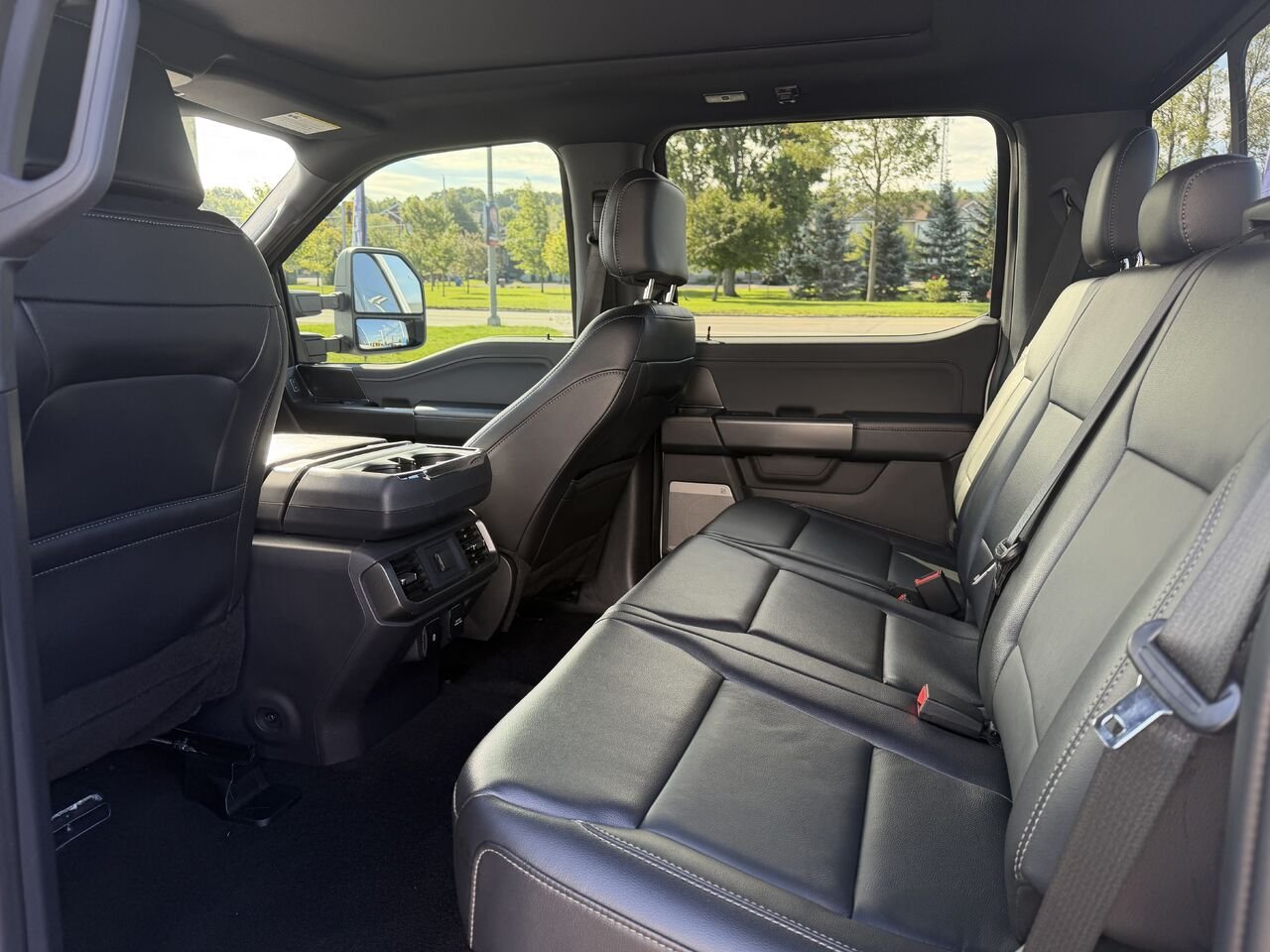 2024 Ford F150 XLT White Montmagny - photo #5
