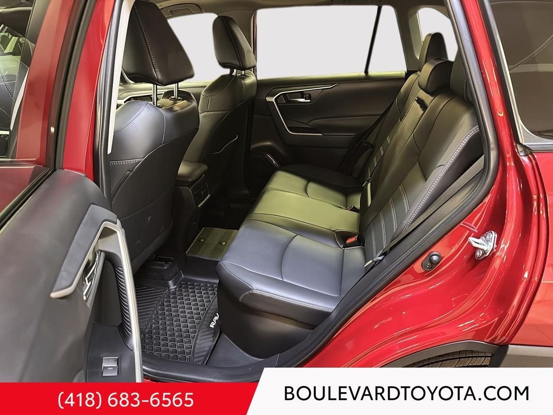 Toyota RAV4 99166A-80 | XLE Hybride 2024 Rouge Québec - photo #20