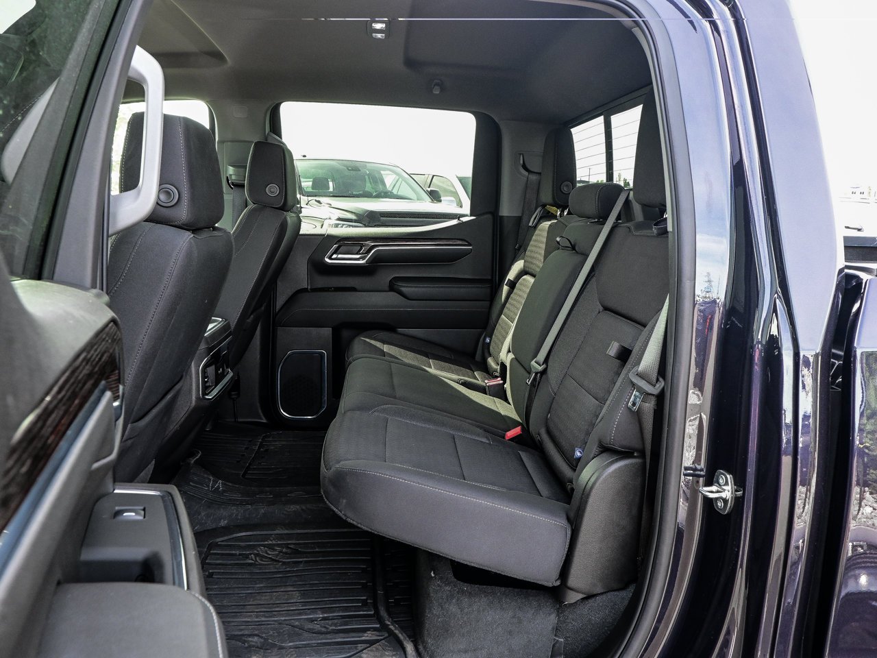 2024 GMC Sierra 1500 4WD Crew Cab 147 Elevation Black Sherwood Park - photo #30