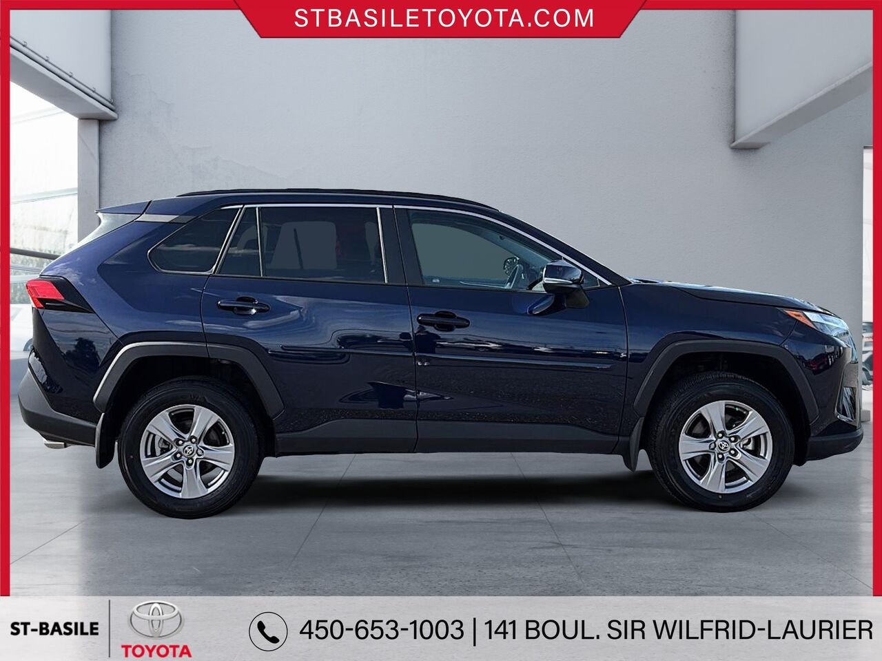 2024 TOYOTA RAV4 Blue Saint-Basile-le-Grand - photo #2