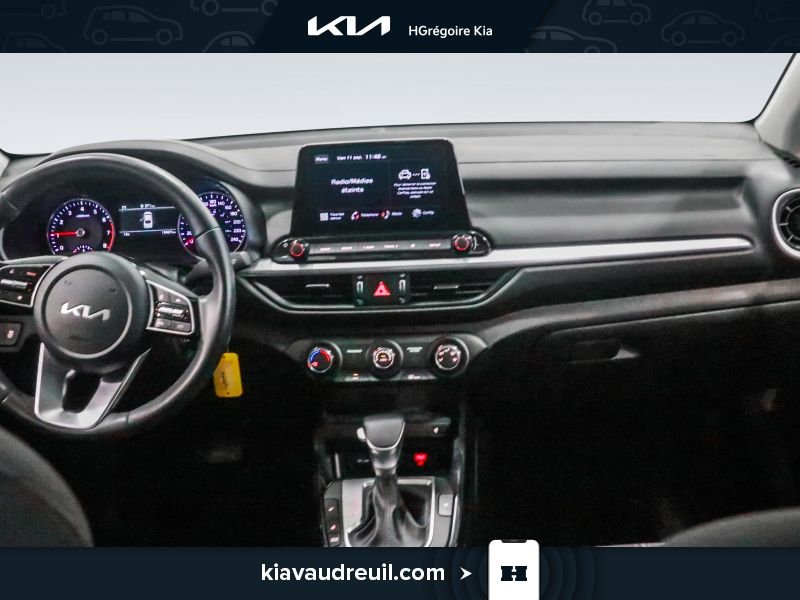 2024 Kia Forte White Saint-Eustache - photo #15