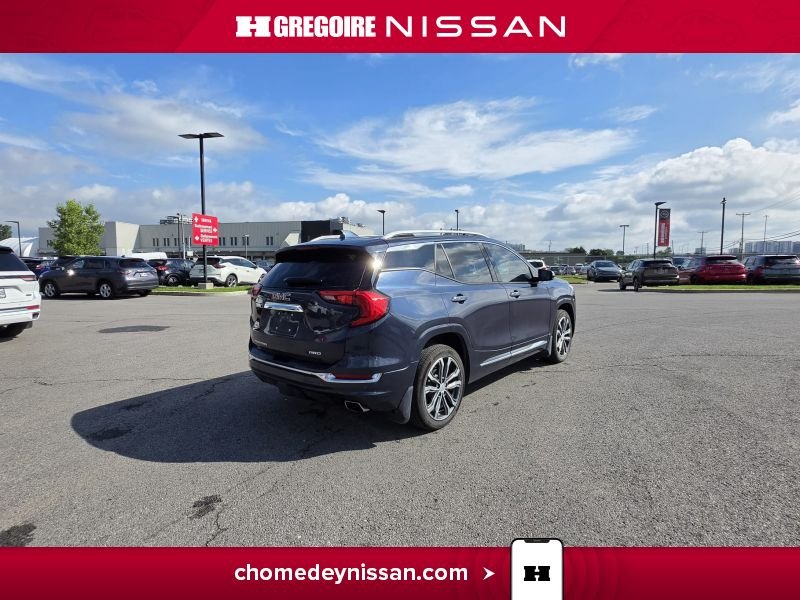 2019 GMC Terrain Blue Laval - photo #10