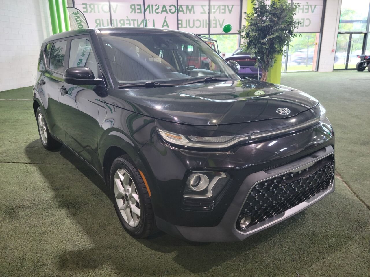 2020 Kia Soul Black  - photo #7