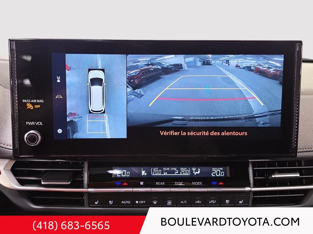 2025 Toyota Sienna 100498A-74 | LIMITED, 7 PLACES, AWD Blue Québec - photo #16