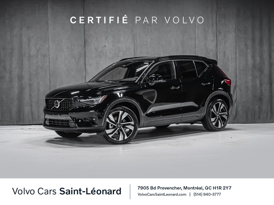 2025 Volvo XC40 B5 PLUS DARK THEME CLIMATE Black