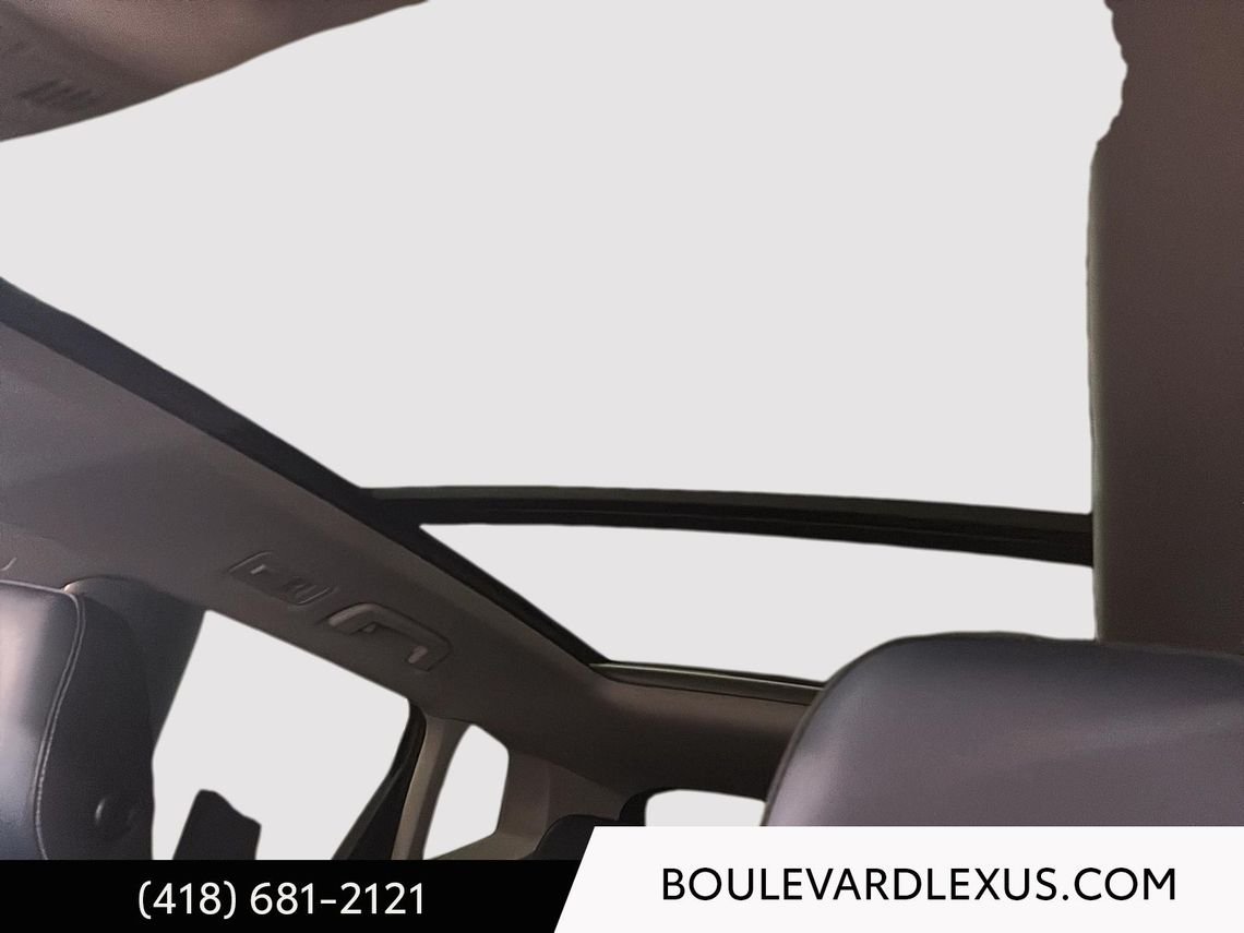 2025 Volkswagen Taos Silver Quebec - photo #33