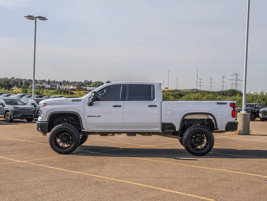 2026 Chevrolet Silverado 3500HD 2026 White