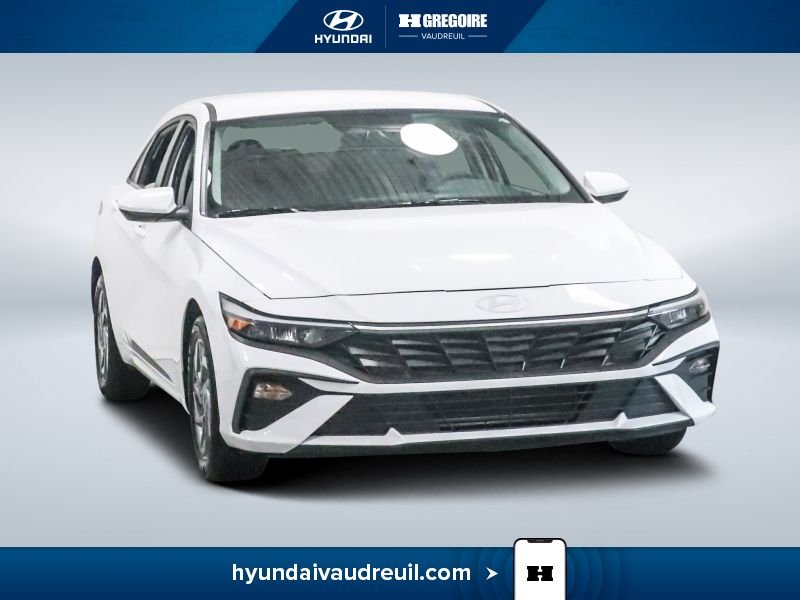 Hyundai Elantra YR830 | Preferred IVT 2025 Blanc Laval - photo #0