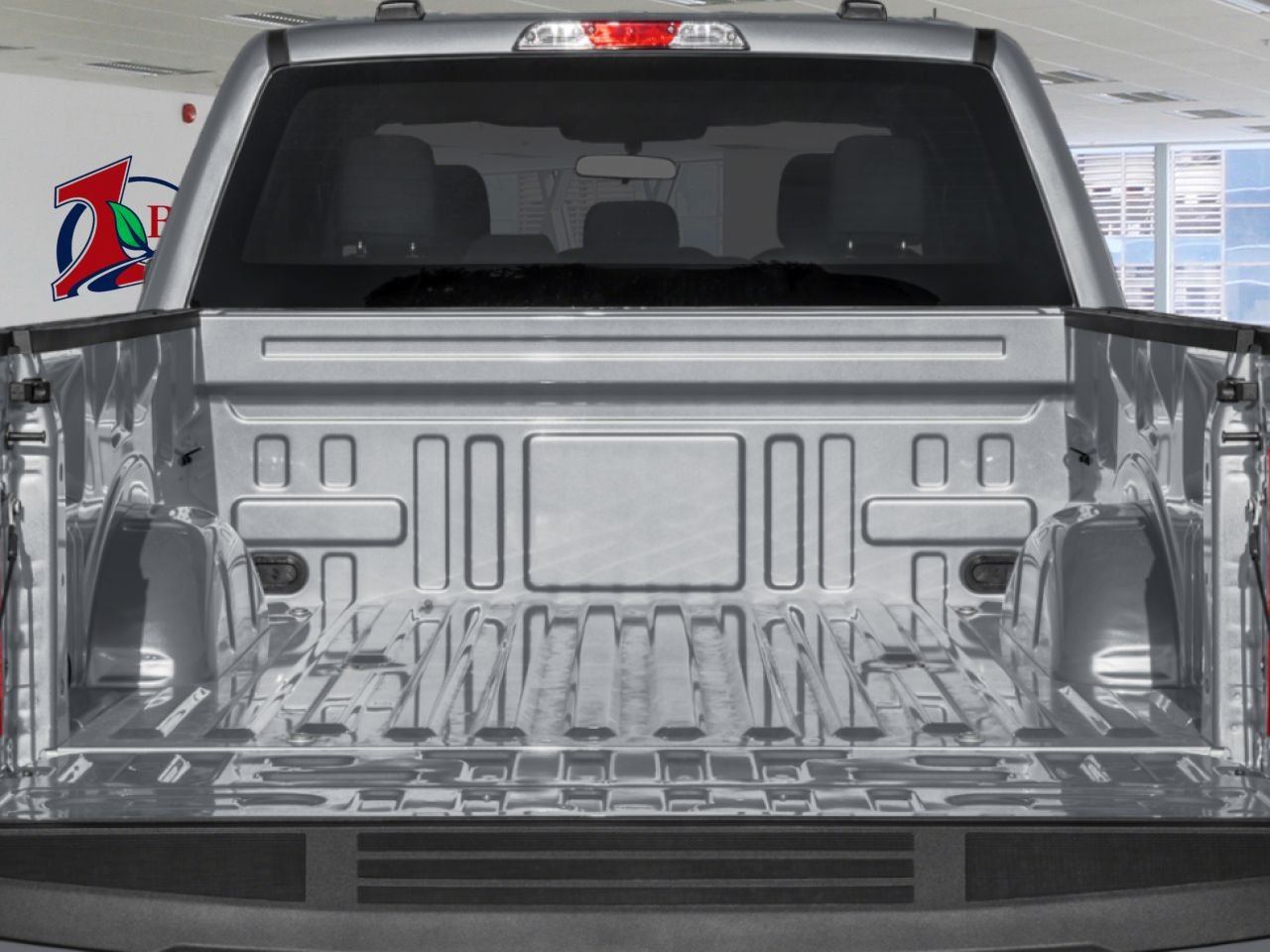 Ford F-150 2026 Rouge rubis métallisé teinté verni La Sarre - photo #4