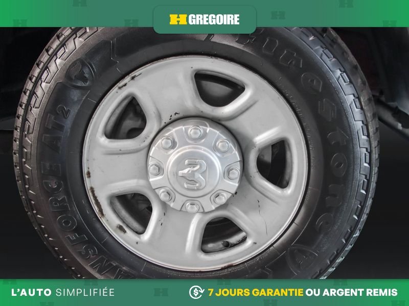 Ram 2500 820756 | Tradesman 4WD AUTO A/C MAGS CAM RECUL BLUETOOTH 2022 Noir Laval - photo #8