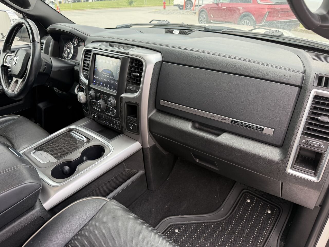 Ram 1500 *DIESEL* LIMITED CREW CAB 2018 Blanc Laval - photo #22