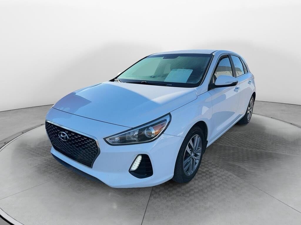 Hyundai Elantra GT GL 2018 Blanc Baie-Comeau - photo #0