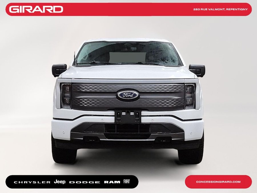 2023 Ford F-150 LIGHTNING XLT White