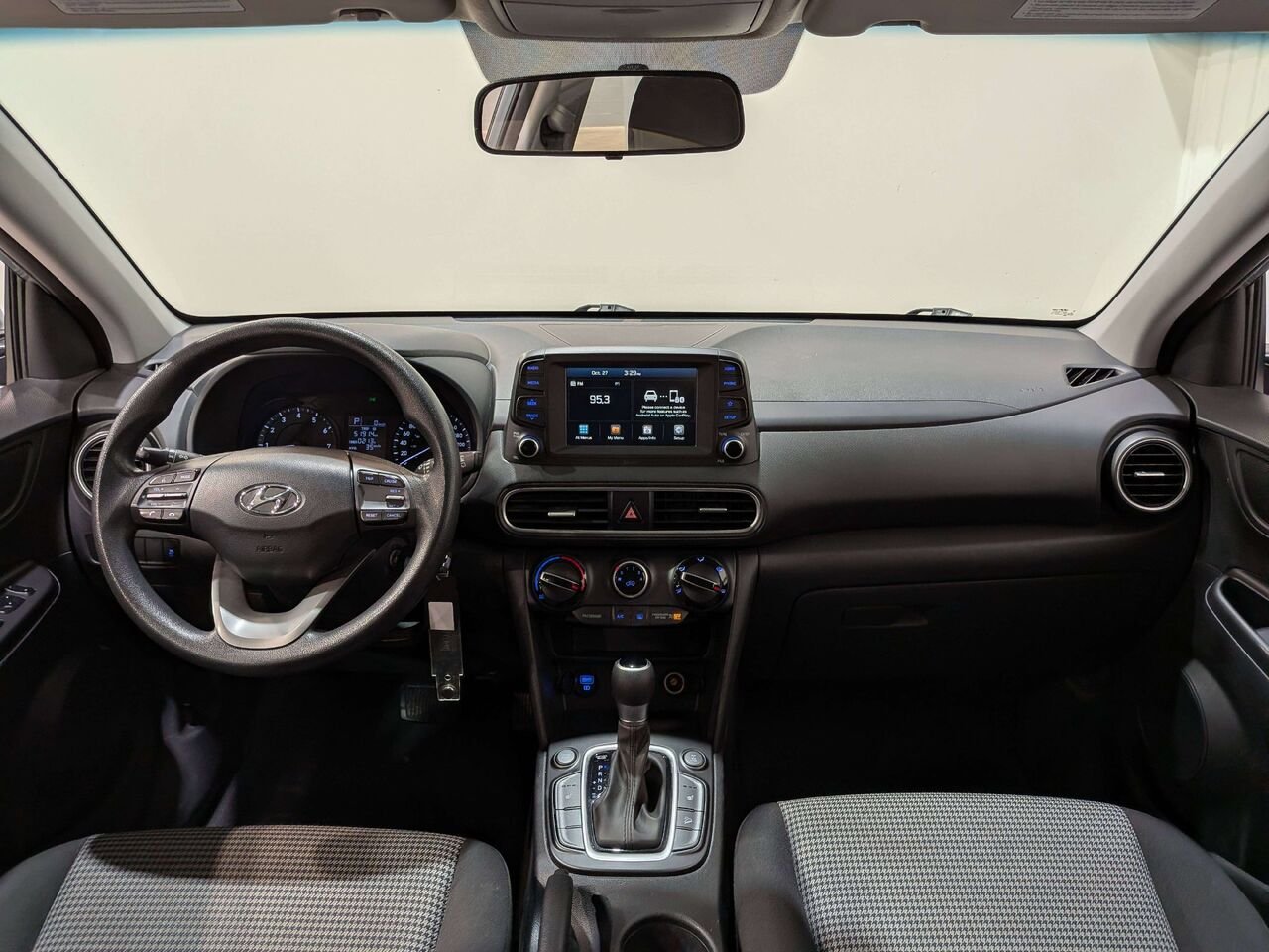 2019 Hyundai Kona 2.0L Essential AWD Grey Val-David - photo #11