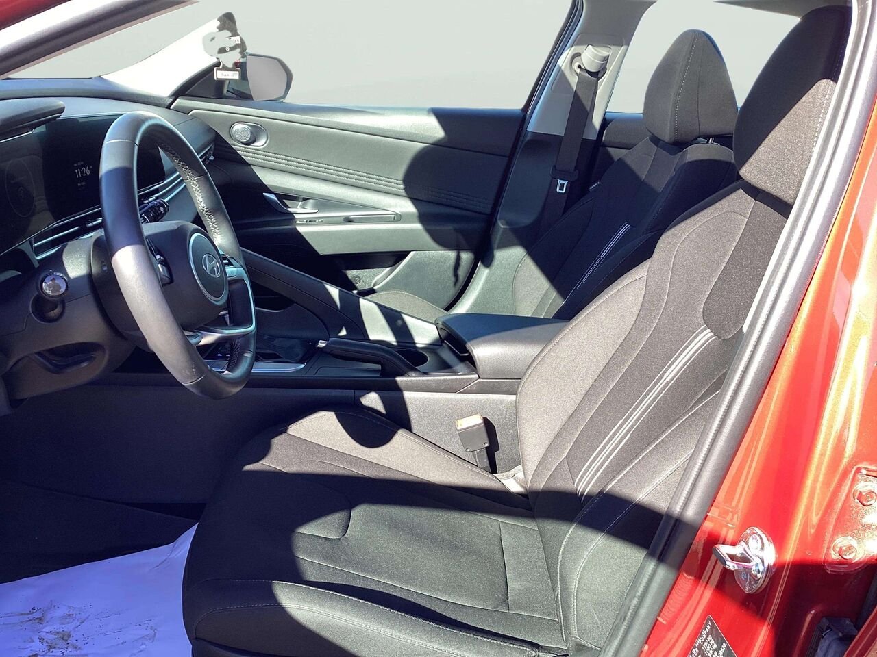 HYUNDAI ELANTRA PREFERRED Preferred IVT avec ensemble technologie 2026 Rouge Gatineau - photo #16
