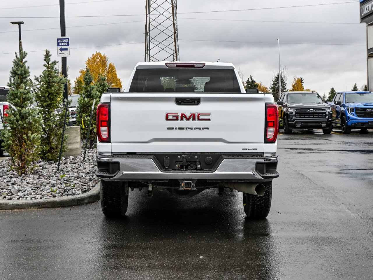 2024 GMC Sierra 3500HD 4WD Crew Cab 159 SLE White Sherwood Park - photo #11