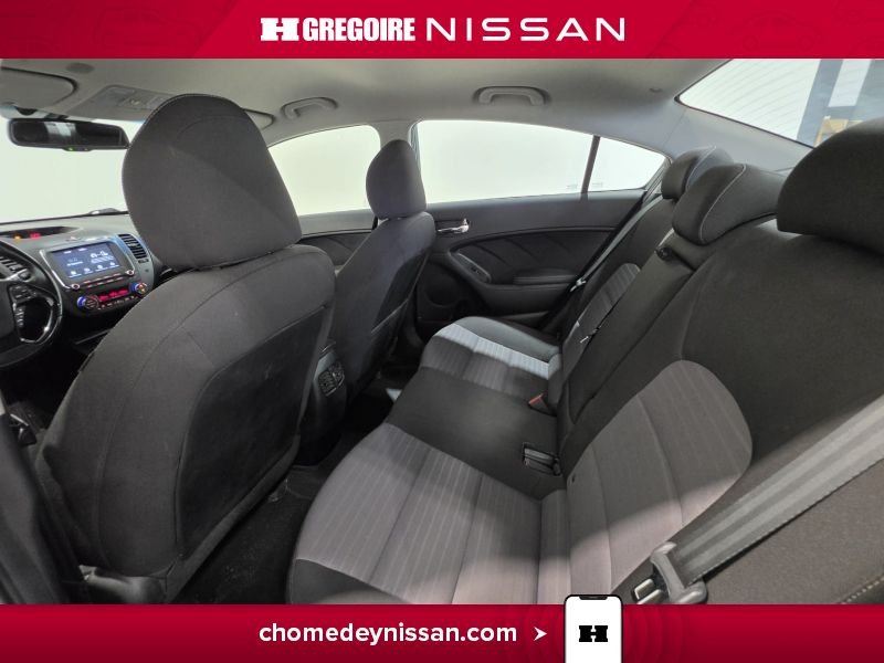 Kia Forte 2017 Gris Blainville - photo #23