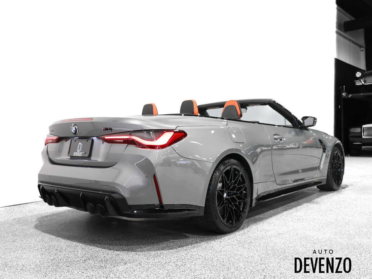 2024 BMW M4 Grey Saint-Eustache - photo #3