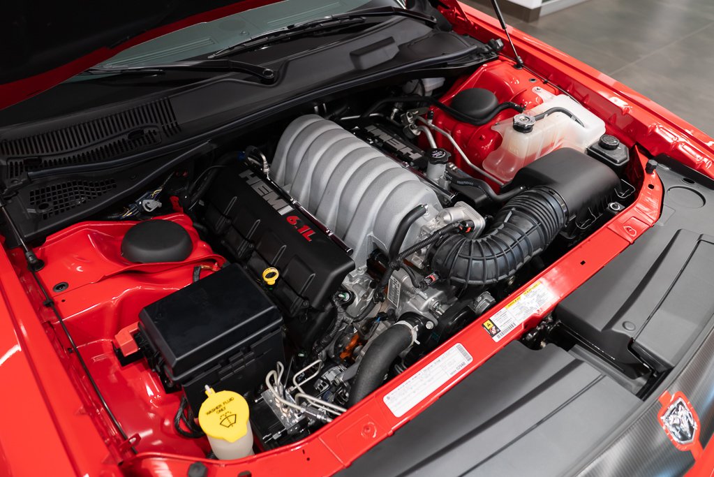 Dodge Challenger Coupé 2 portes SRT8 MANUAL *PRICE IN USD* 2010 Rouge Kirkland - photo #19
