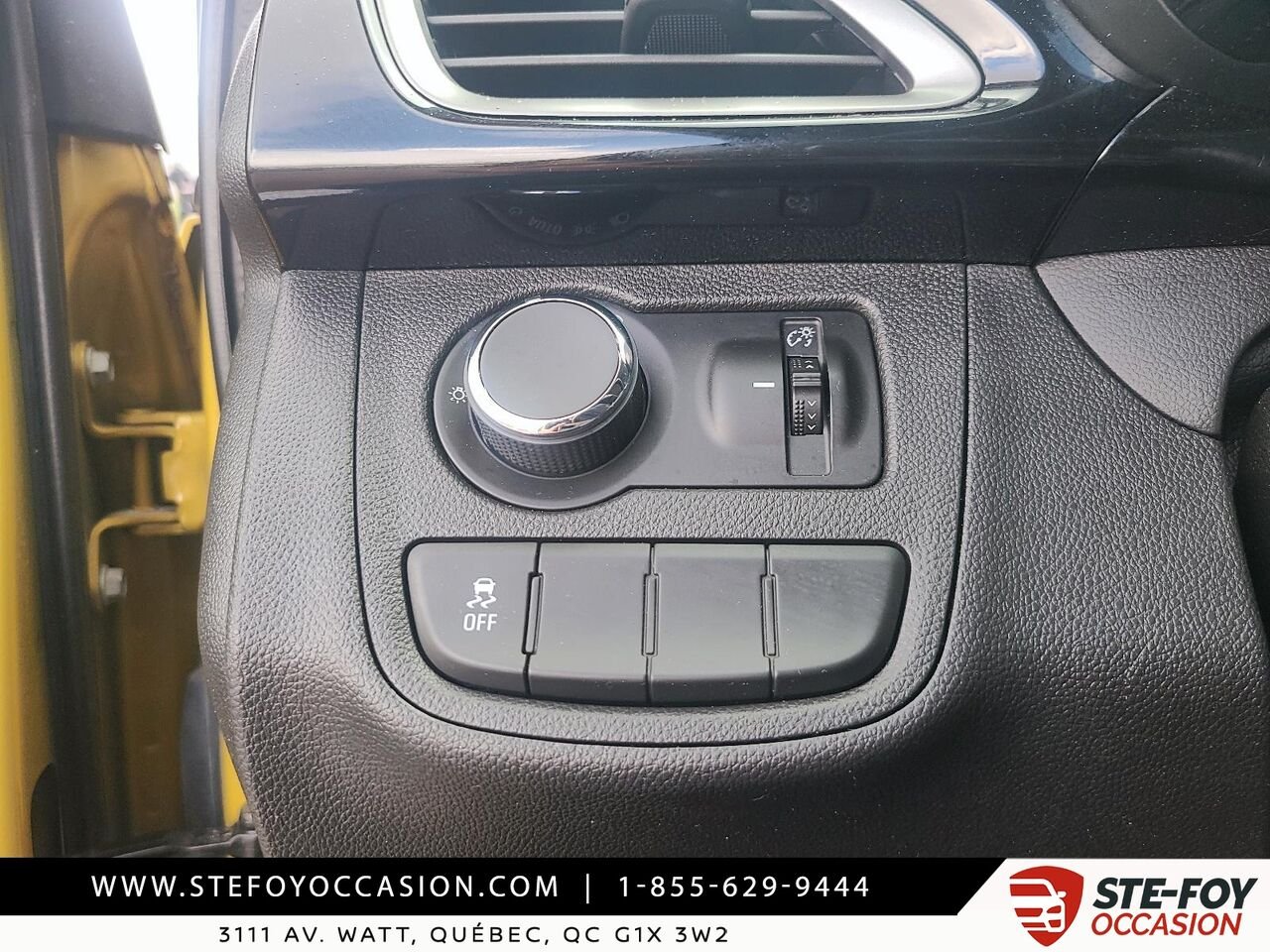 2022 Chevrolet Spark 1LT Yellow Québec - photo #18