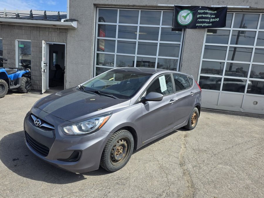 2013 Hyundai Accent 2013 Black