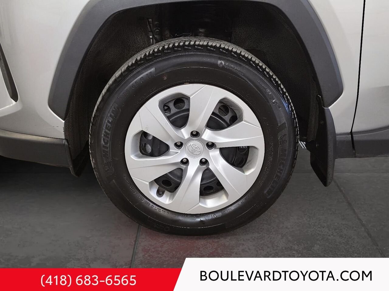 2022 Toyota RAV4 100756A-75 | LE Silver Québec - photo #6