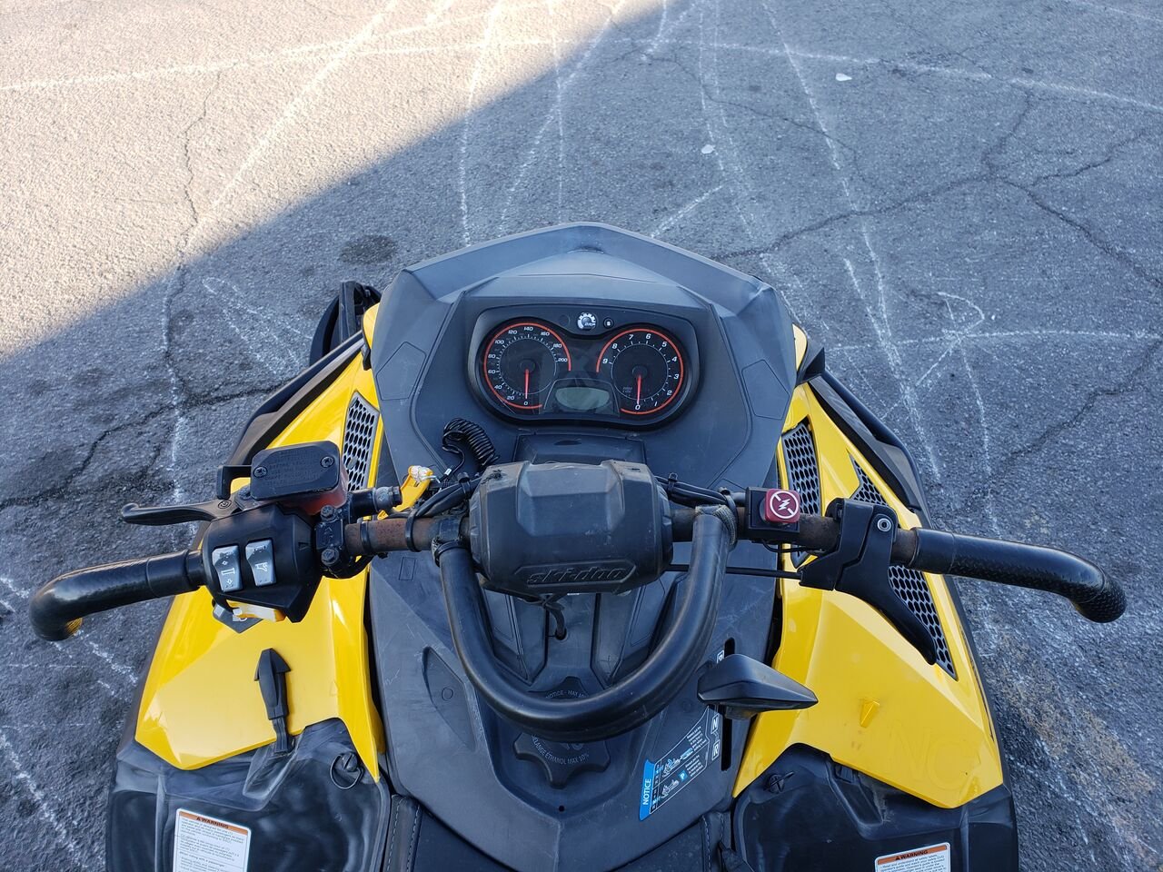 2015 Ski-doo Skandic Yellow  - photo #11
