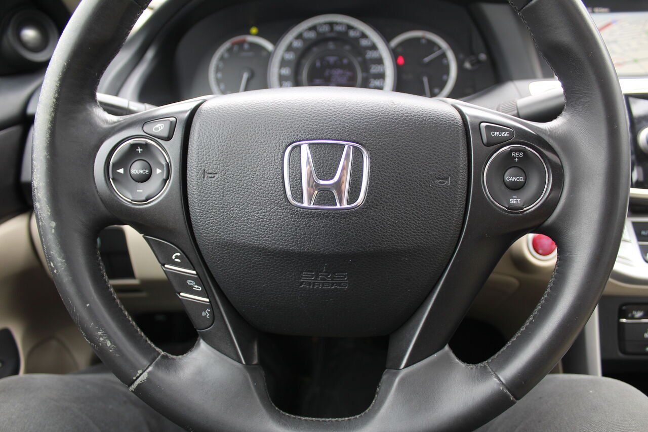 Honda Berline Accord VIN: 1HGCR3F96FA800221 2015 Noir Sainte-Rose - photo #14