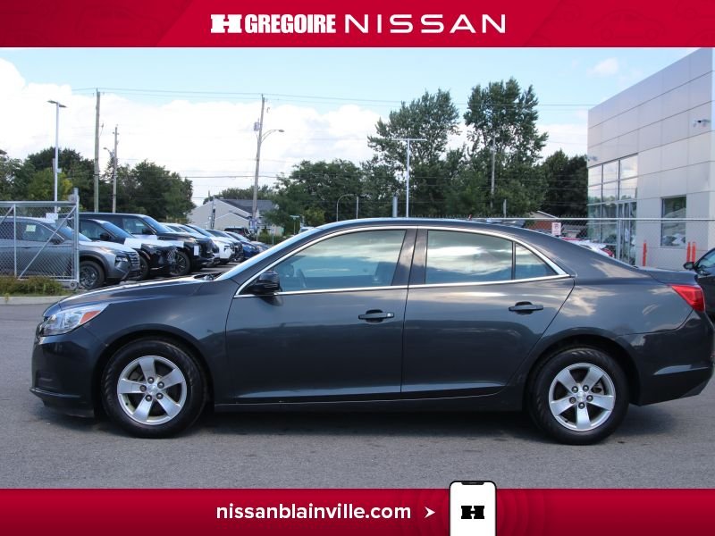 2015 Chevrolet Malibu Black Laval - photo #4