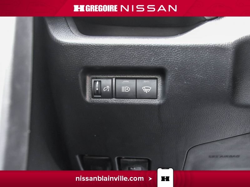 2021 Toyota Rav 4 Black Laval - photo #23