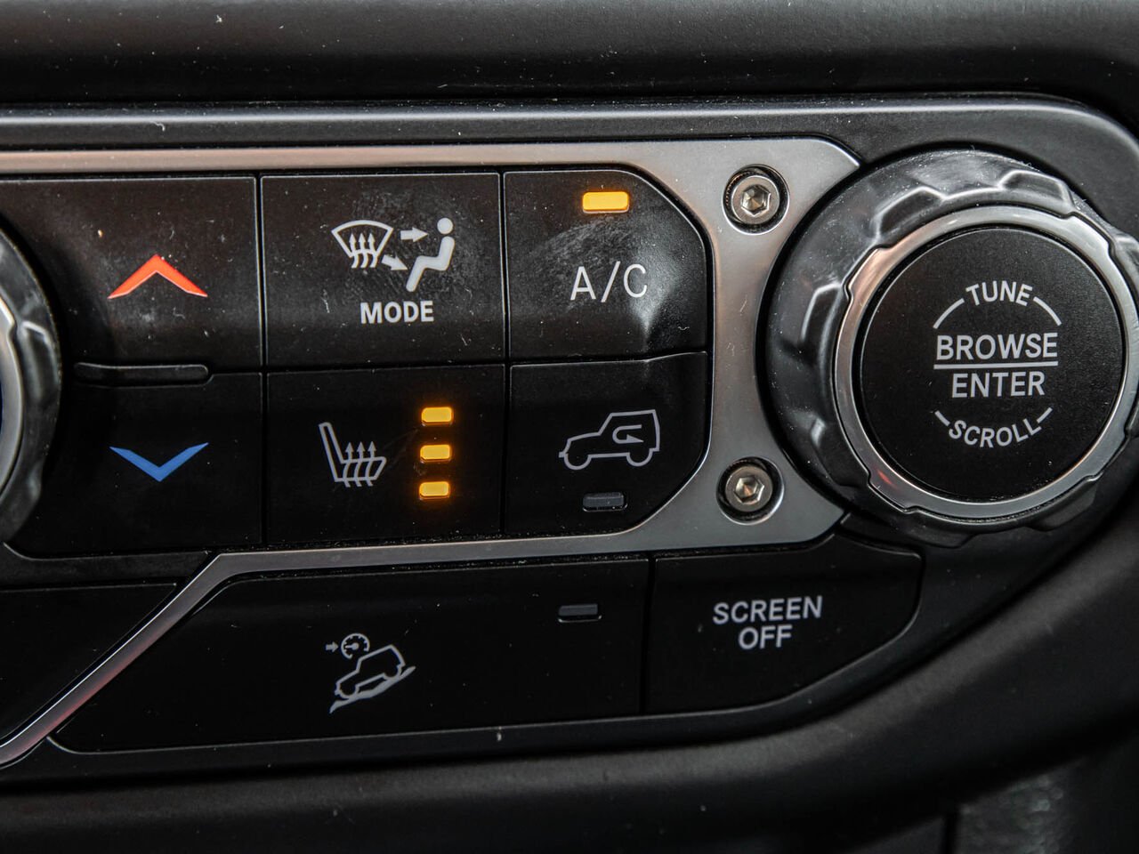 2021 Jeep Wrangler Green Sainte-Julienne - photo #21