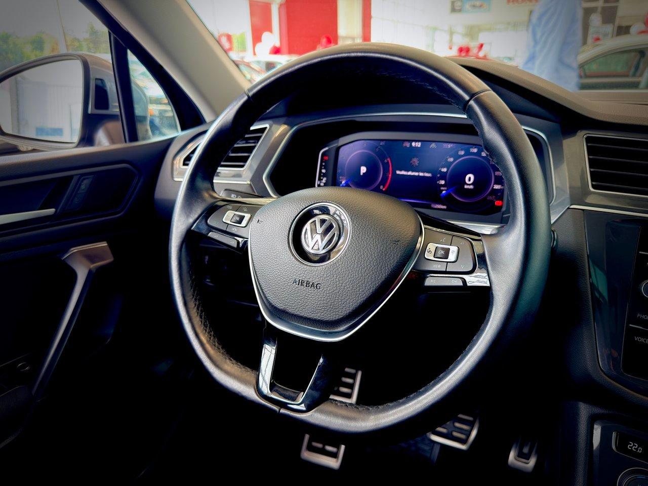 2021 Volkswagen Tiguan Notre-Dame-des-Prairies - photo #24