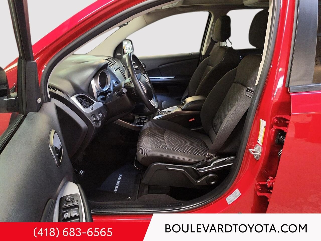 2017 Dodge Journey 100094B-30 | TRACTION AVANT Red Québec - photo #8