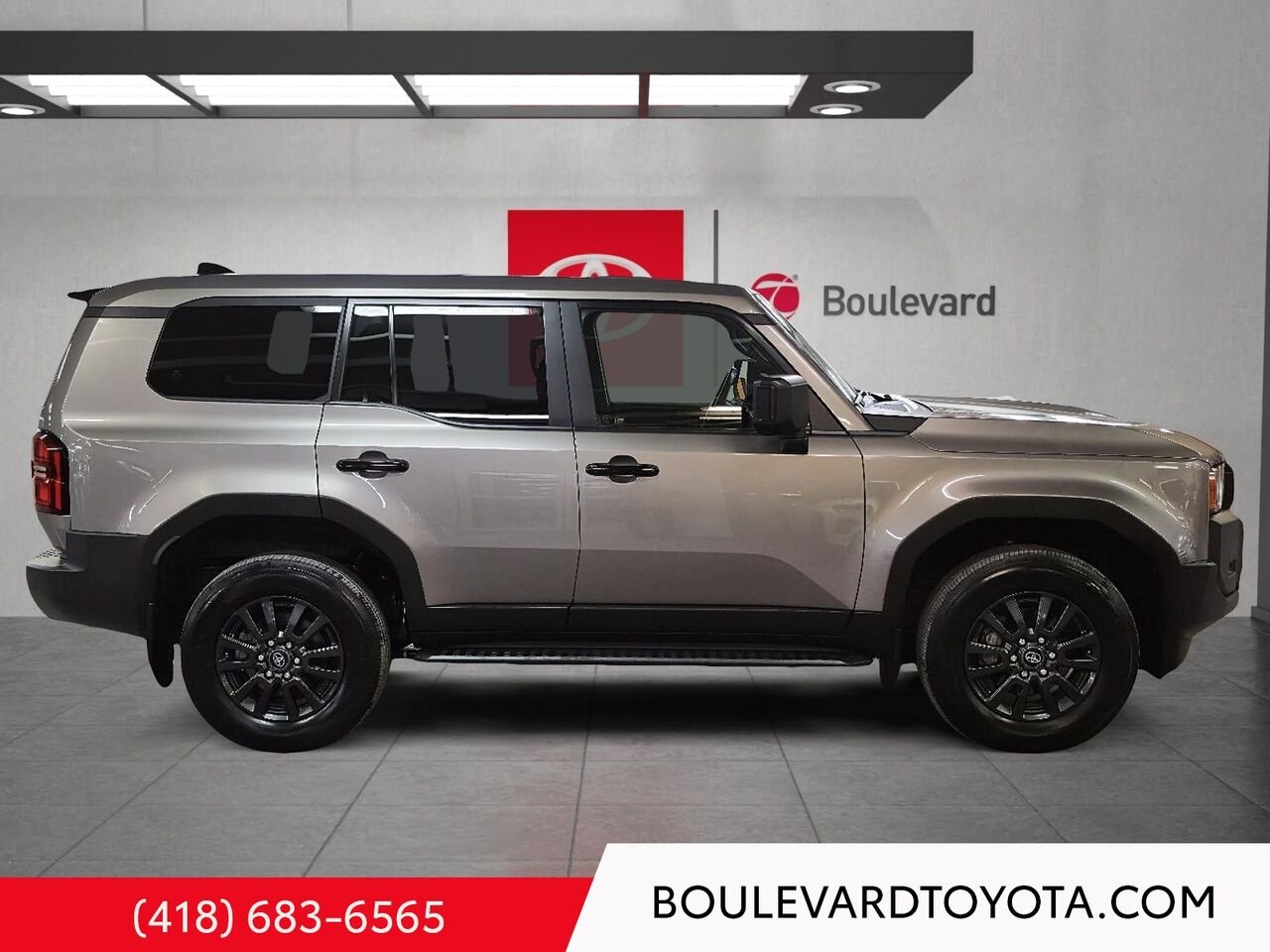 Toyota Land Cruiser 100300A-80 | 1958 2024 Gris Québec - photo #2