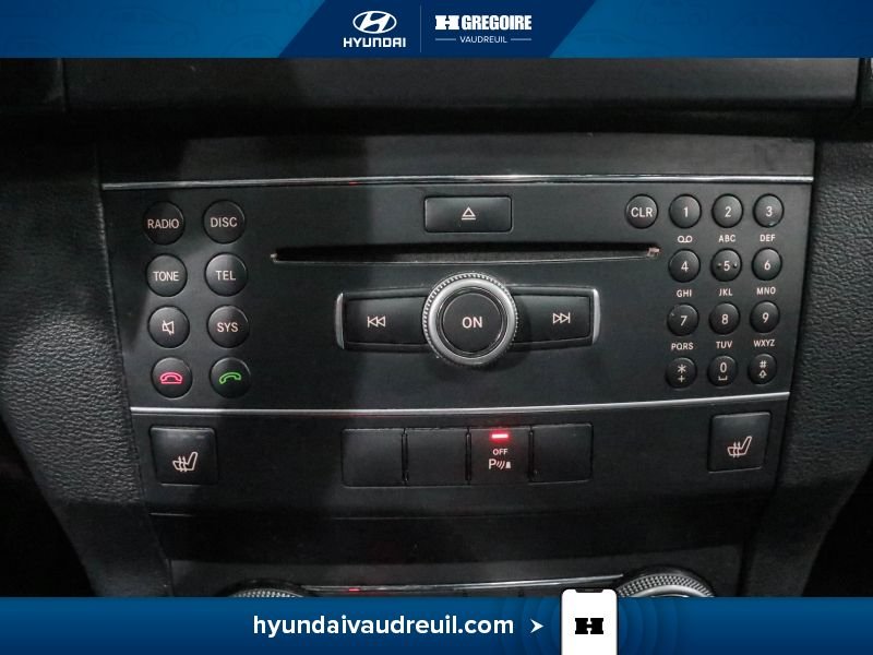 2011 Mercedes Benz GLK350 White Laval - photo #26