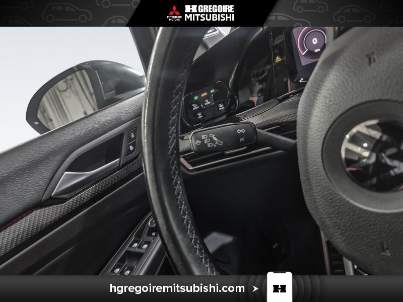 2022 Volkswagen Golf R Black Blainville - photo #20