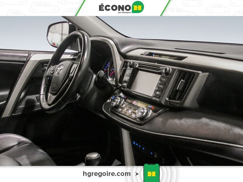 Toyota Rav 4 2015 Blanc Blainville - photo #30