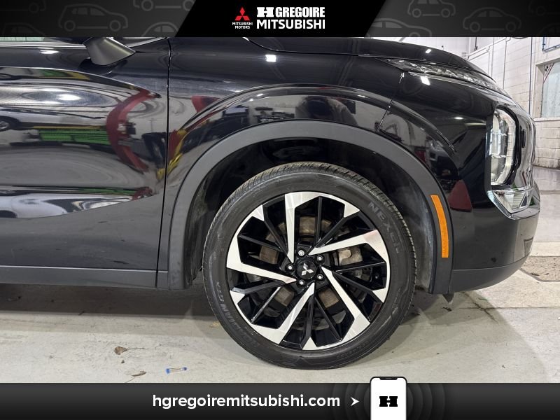 Mitsubishi Outlander MR4634 | LE Premium *AWD Mags *A partir 0.9%* Carplay 2022 Noir Laval - photo #11