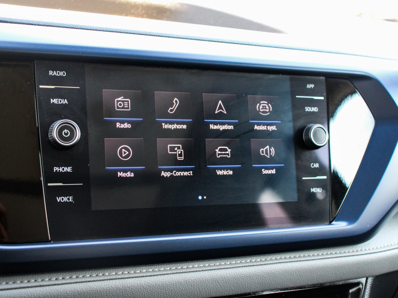 2024 Volkswagen Taos Comfortline FWD Grey Sherwood Park - photo #21