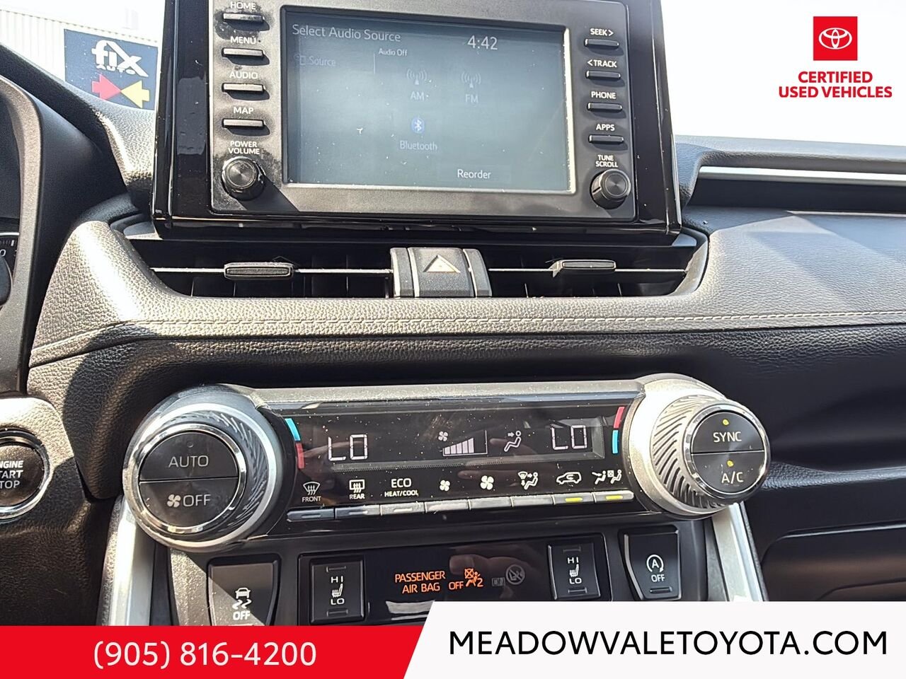 2021 Toyota RAV4 One Owner Silver Sky Metallic Mississauga - photo #17