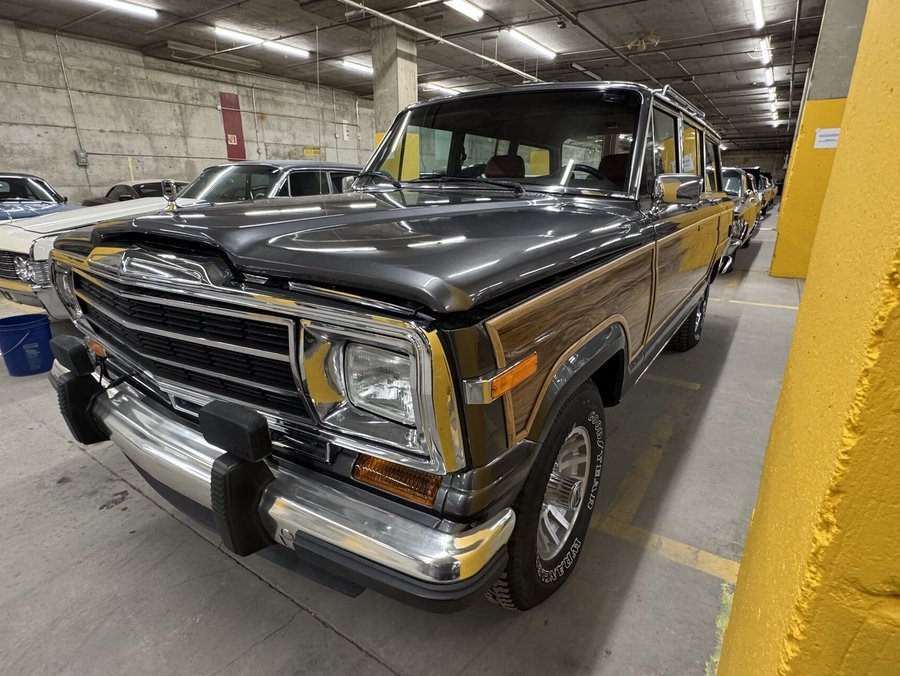 Jeep Grand Wagoneer 1990 Gris