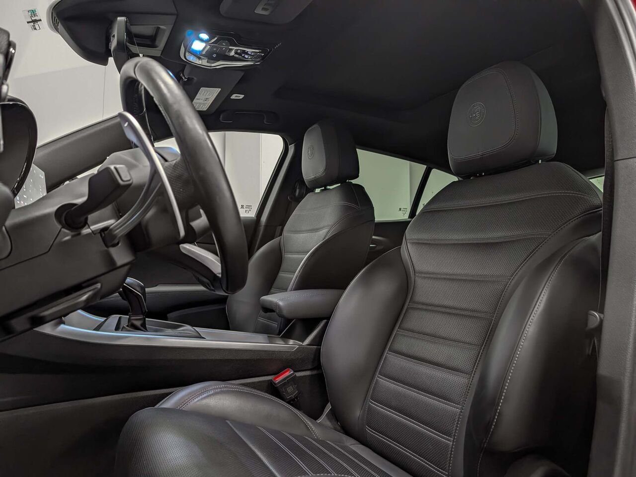 Alfa Romeo TONALE Plug-in Hybride AWD Toit Ouvrant 2024 Autre Sherbrooke - photo #4
