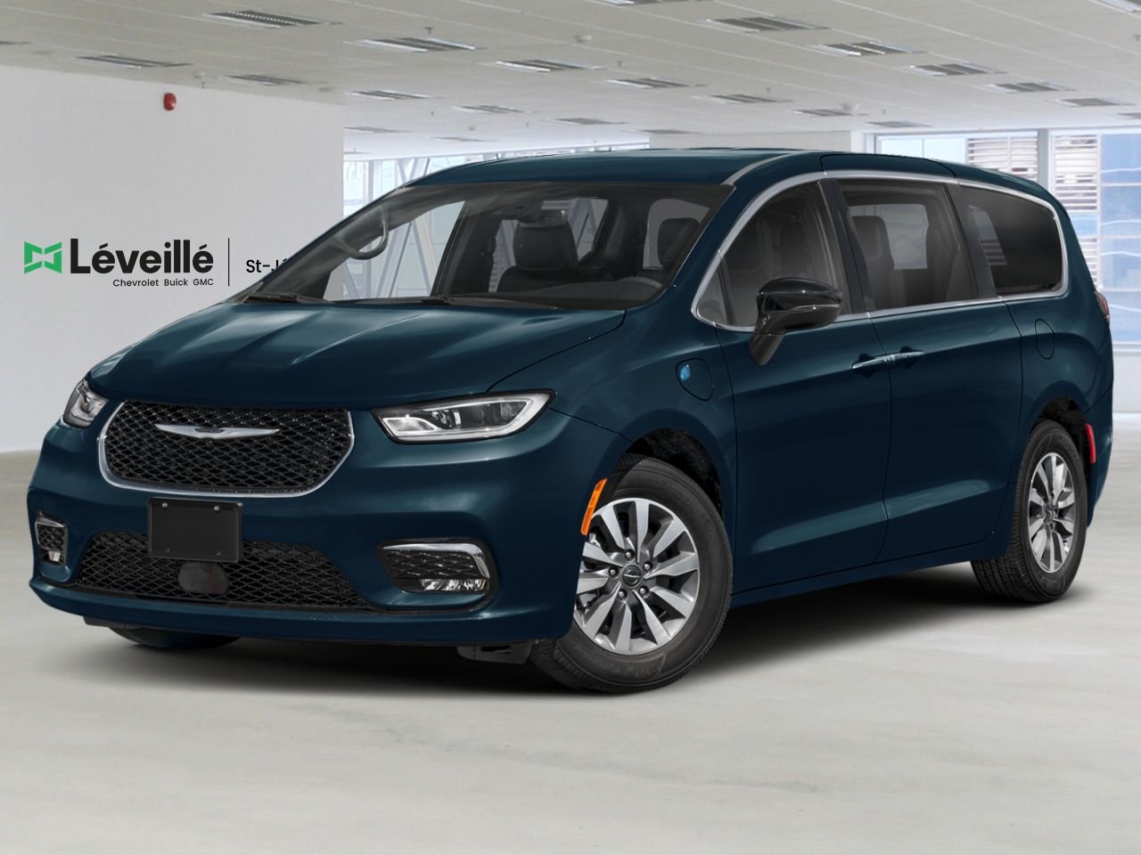 CHRYSLER Pacifica Hybrid LIMITED ALLURE S 2025 Bleu brasse nacré Saint-Jérôme - photo #0
