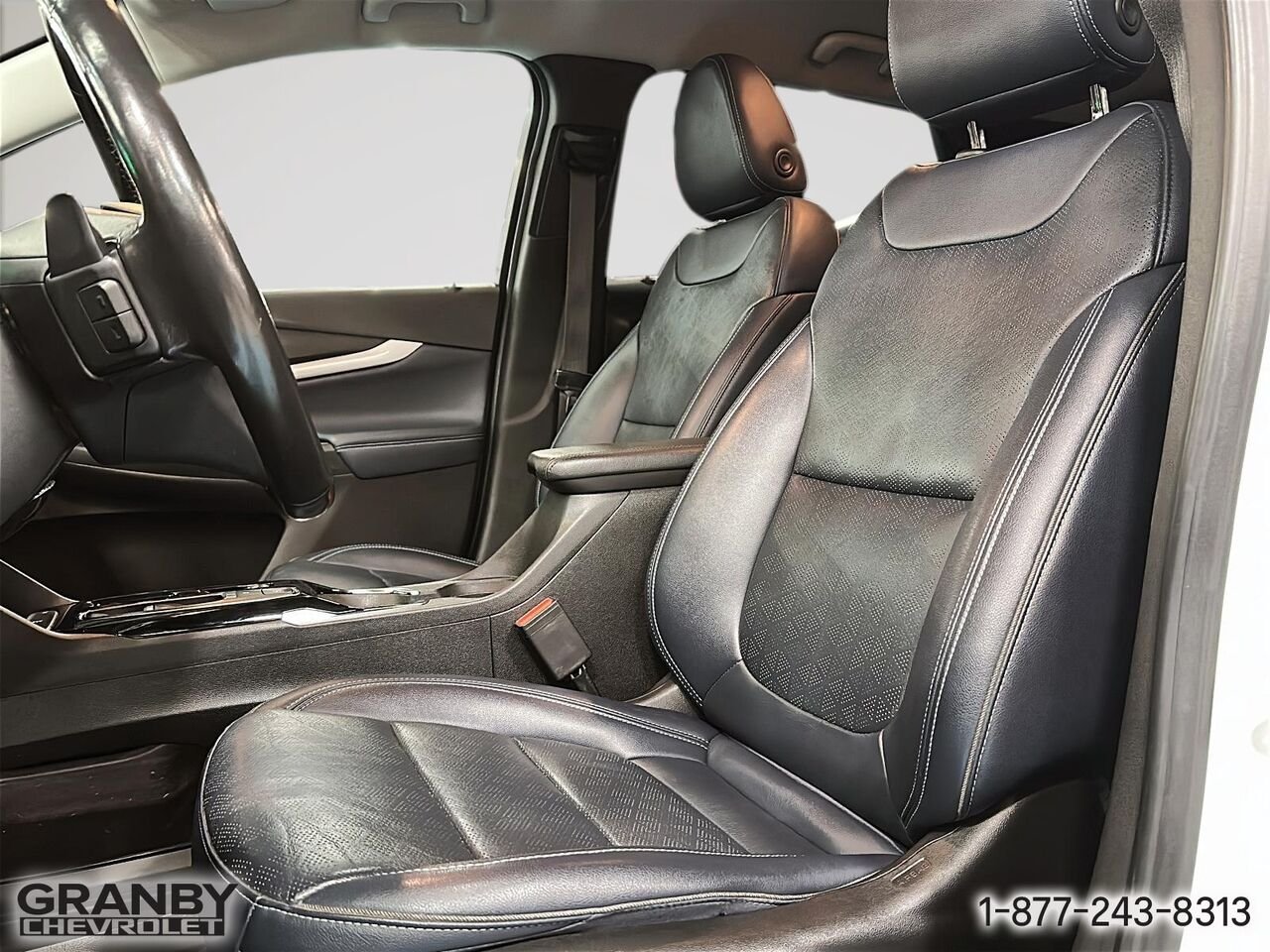 2022 Chevrolet Bolt EUV Traction avant 4 portes LT | G3903 White Granby - photo #10