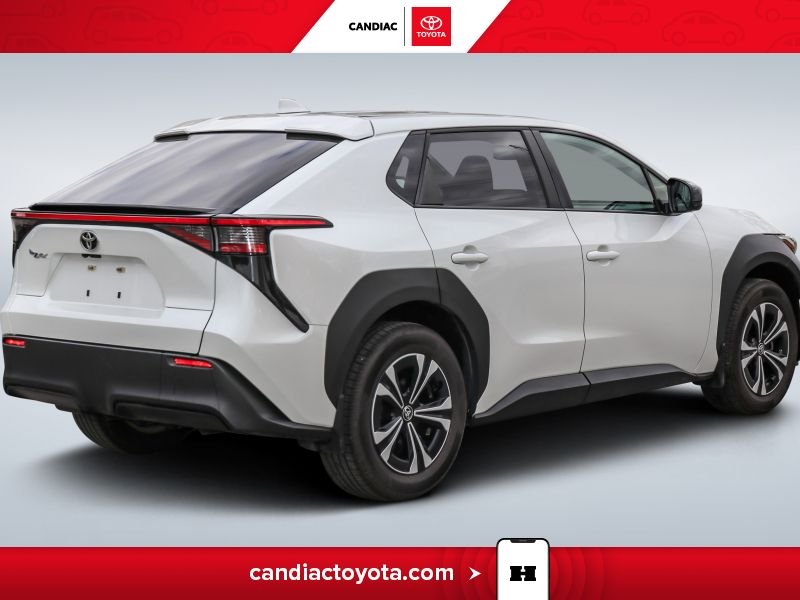 2023 Toyota BZ4X White Laval - photo #8