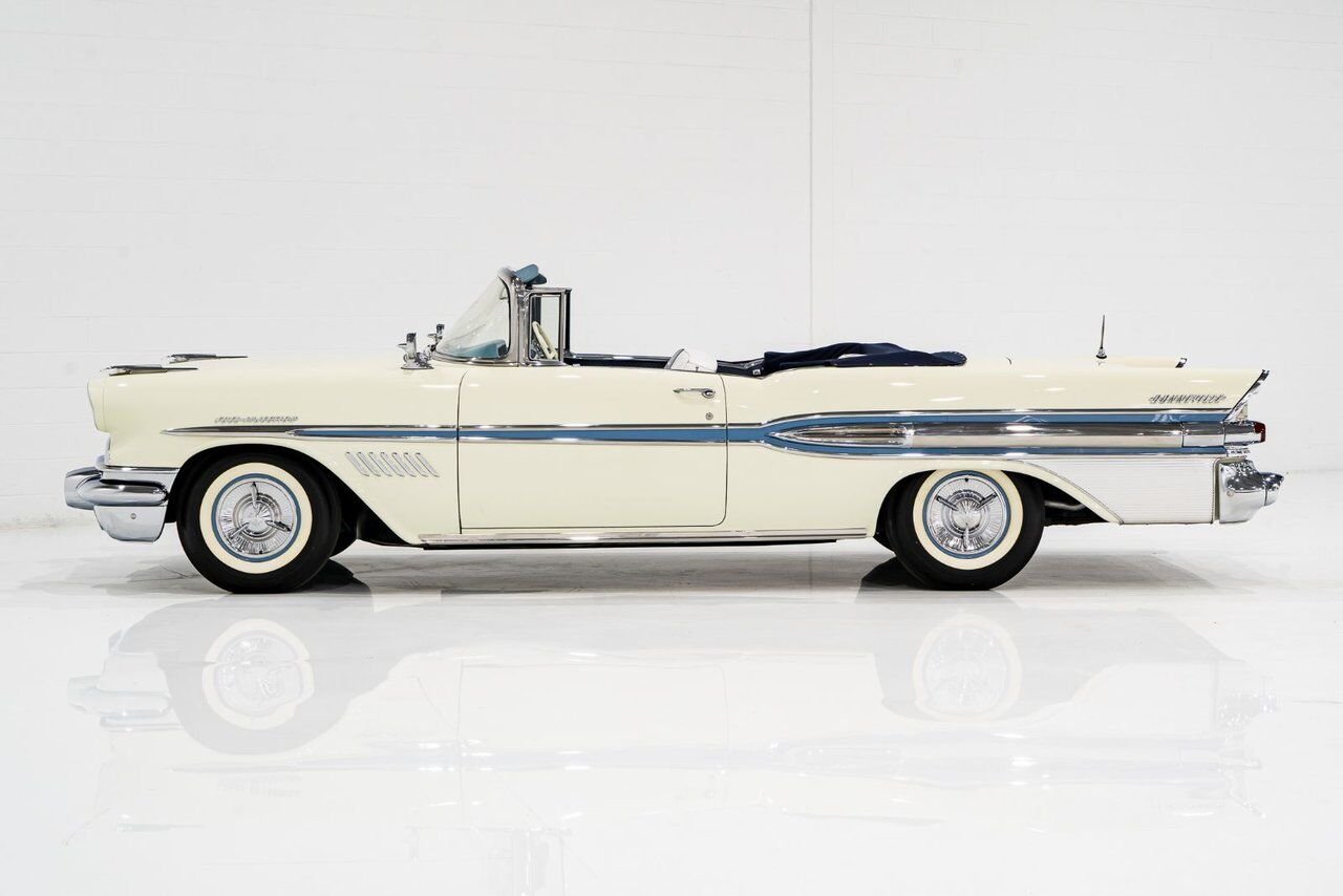 Pontiac Bonneville *PRICE IN USD* Fuel injected 347/315HP 1 of 630 produced 1957 Blanc Montréal - photo #24